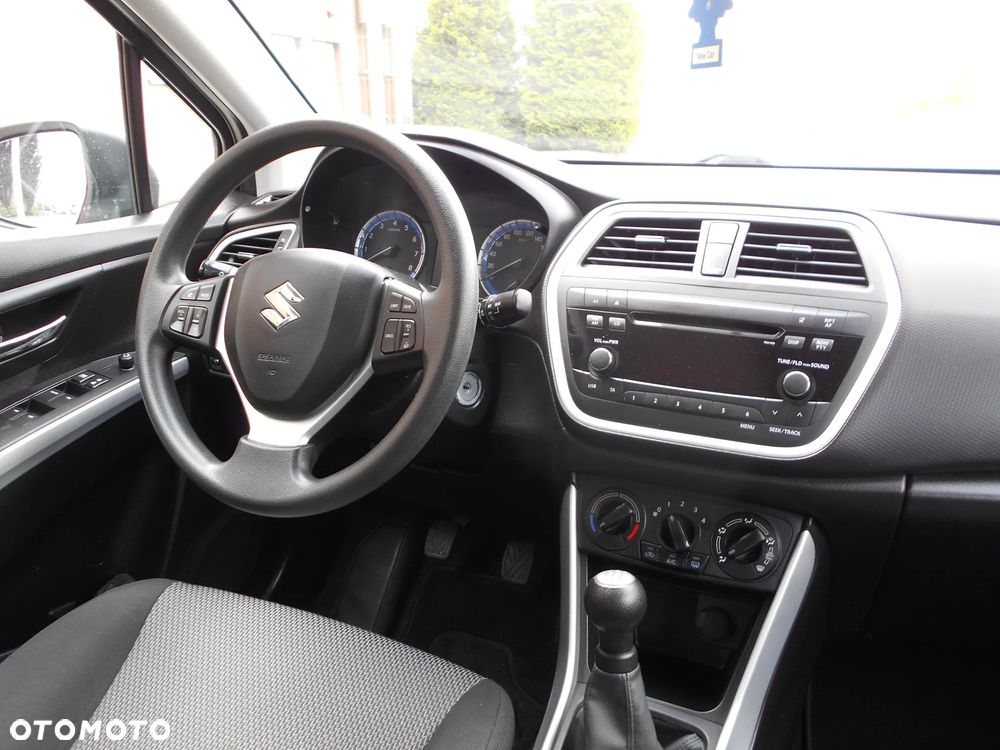 Suzuki SX4 S-Cross 1.6 VVT 4x2 limited - 12