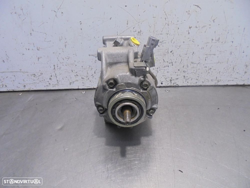 COMPRESSOR DE AR CONDICIONADO TOYOTA YARIS P13 - 1
