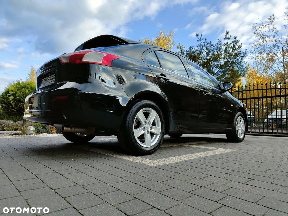 Mitsubishi Lancer 1.8 Intense - 33