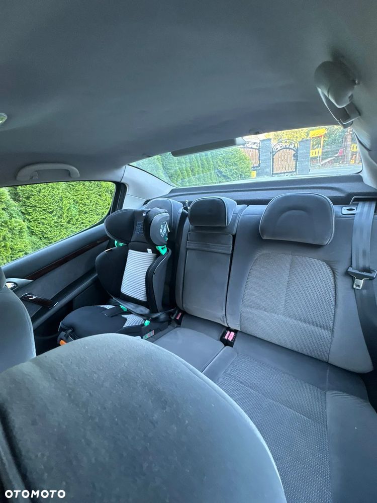 Peugeot 407 2.0 Premium - 7