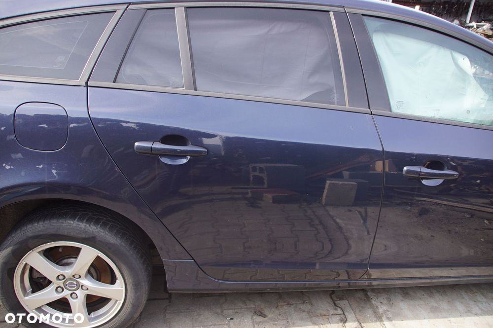 DRZWI PRAWE TYŁ VOLVO V60 CASPIAN BLUE - 2