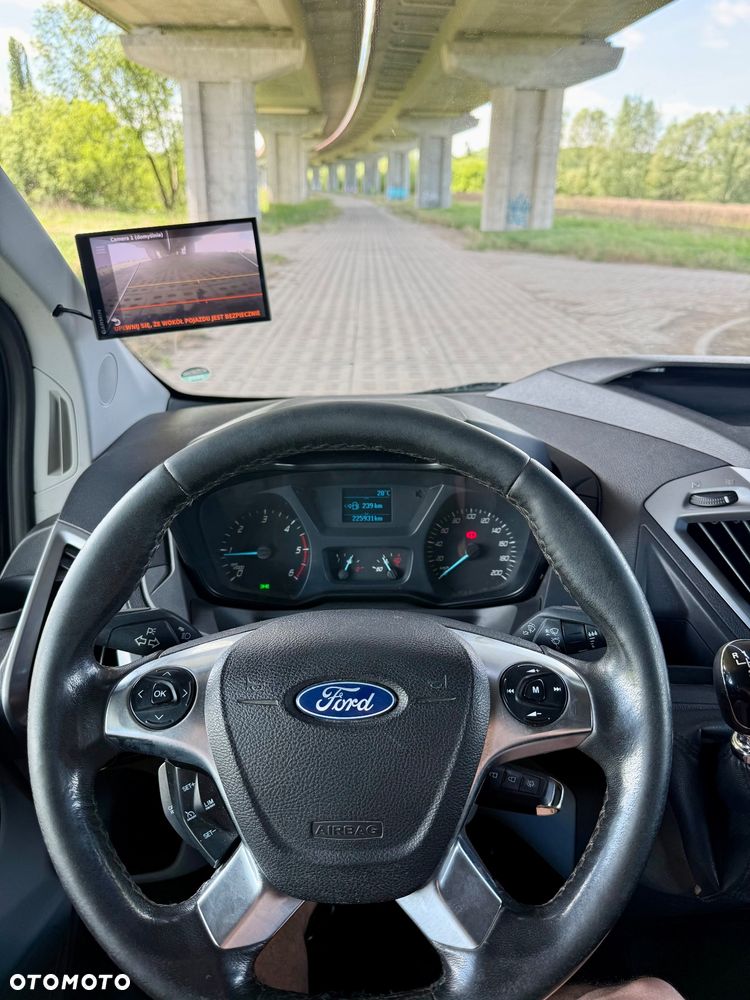Ford Transit custom - 19