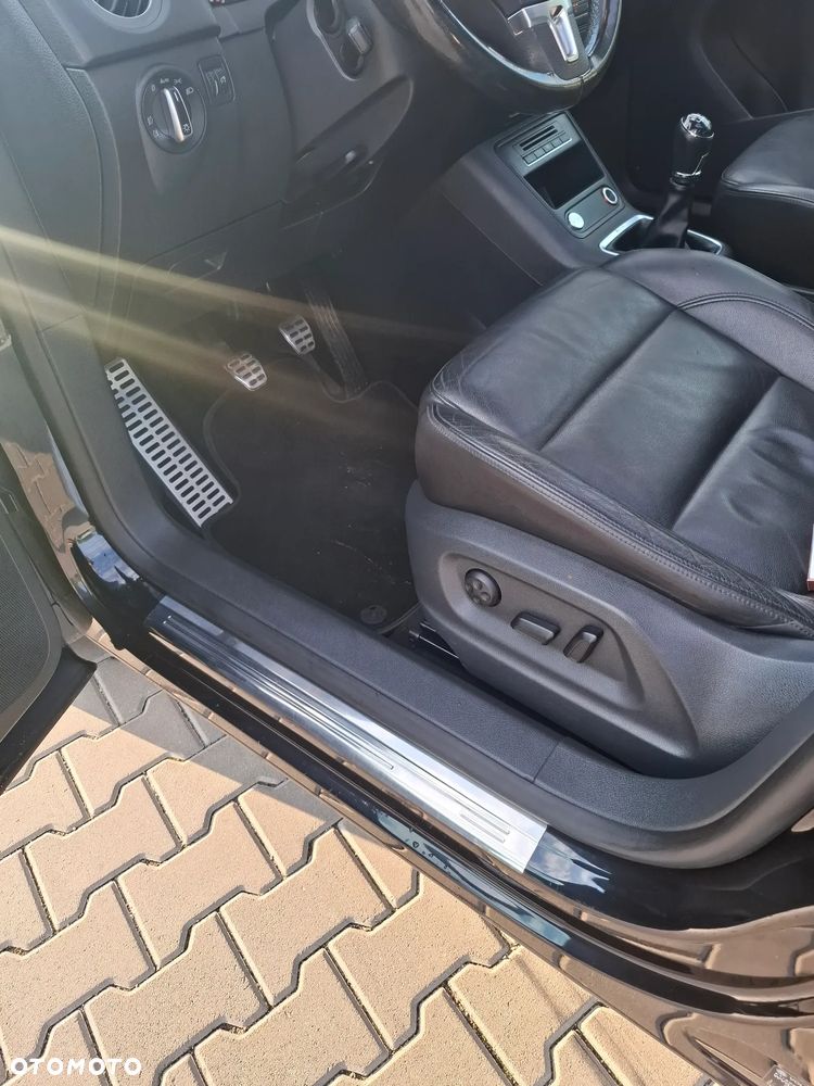 Volkswagen Tiguan 2.0 TDI 4Mot Sport&Style - 23