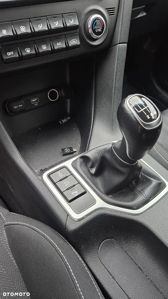 Kia Sportage 1.6 CRDI AWD Eco-Dynamics+ (48V M-H) VISION - 11