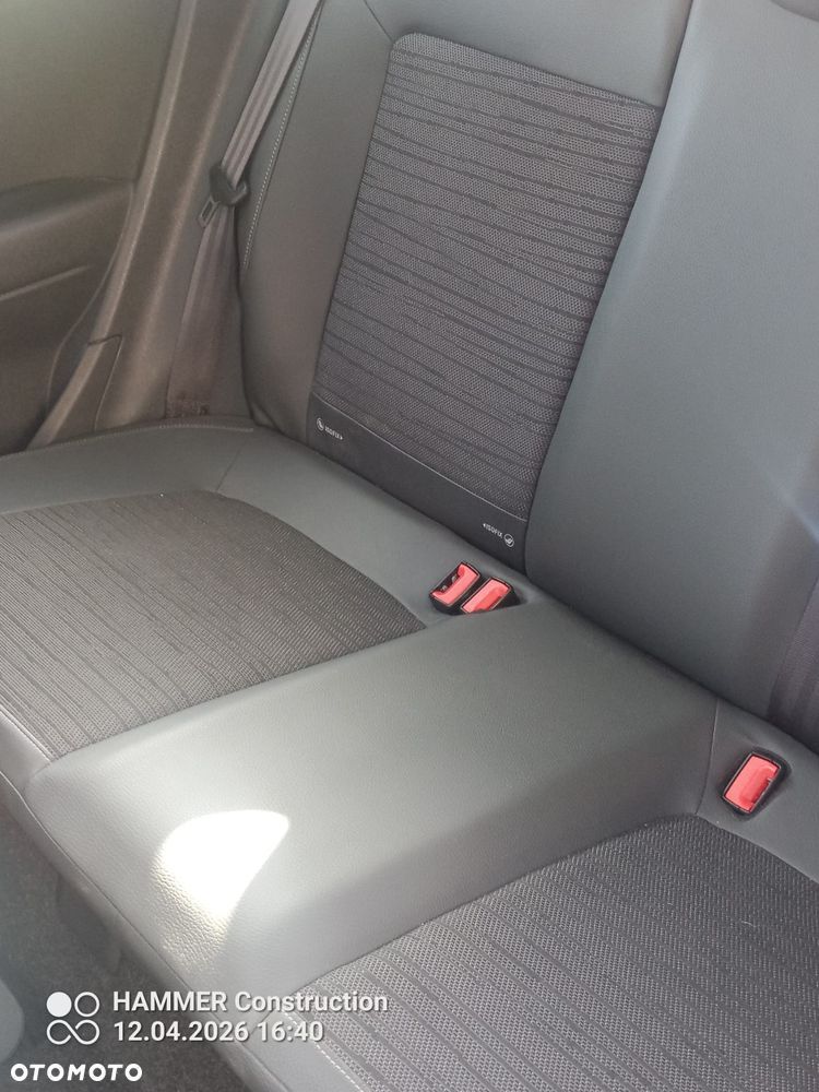 Opel Corsa 1.4 16V Energy - 7