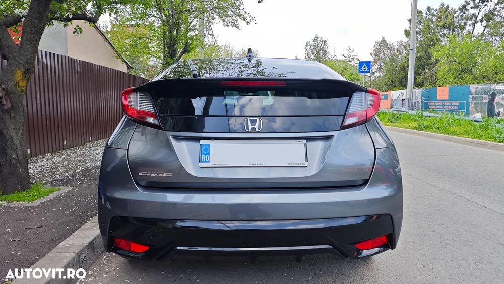 Honda Civic - 4