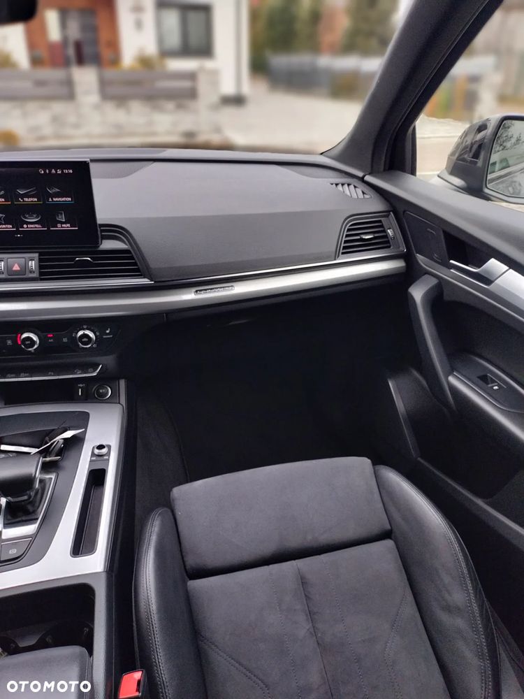 Audi Q5 40 TDI quattro S tronic S line business - 31