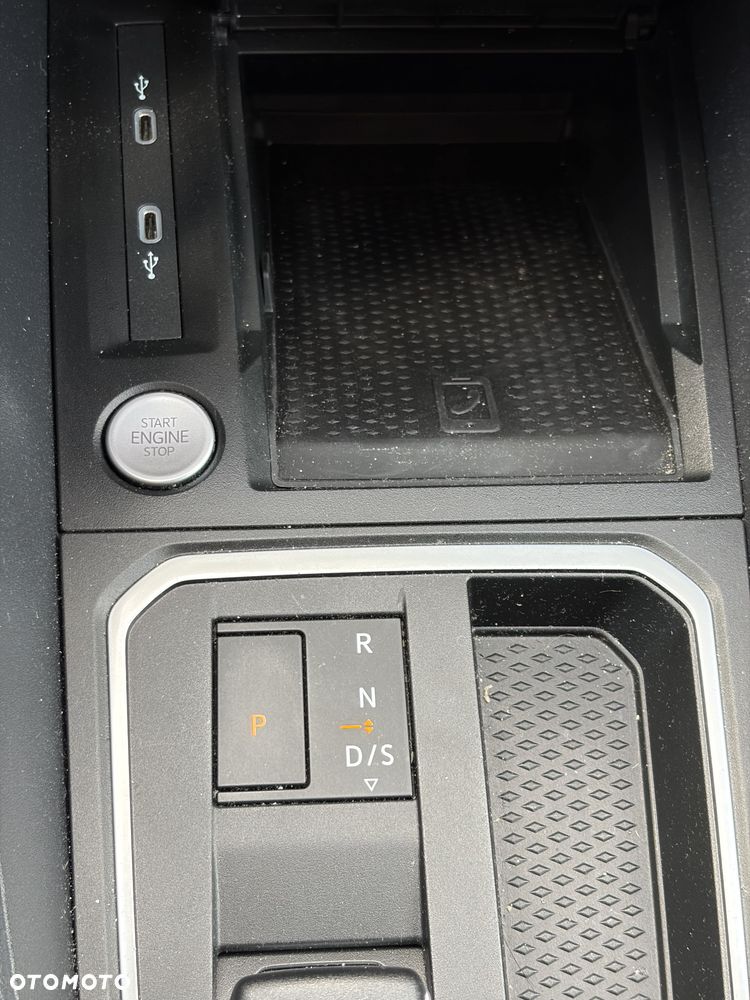 Ford Transit Connect - 16