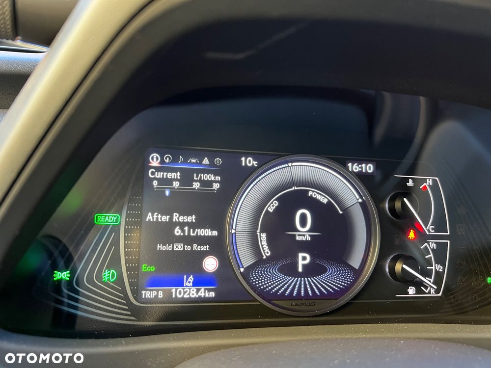 Lexus UX 250h GPF Business Edition 2WD - 33