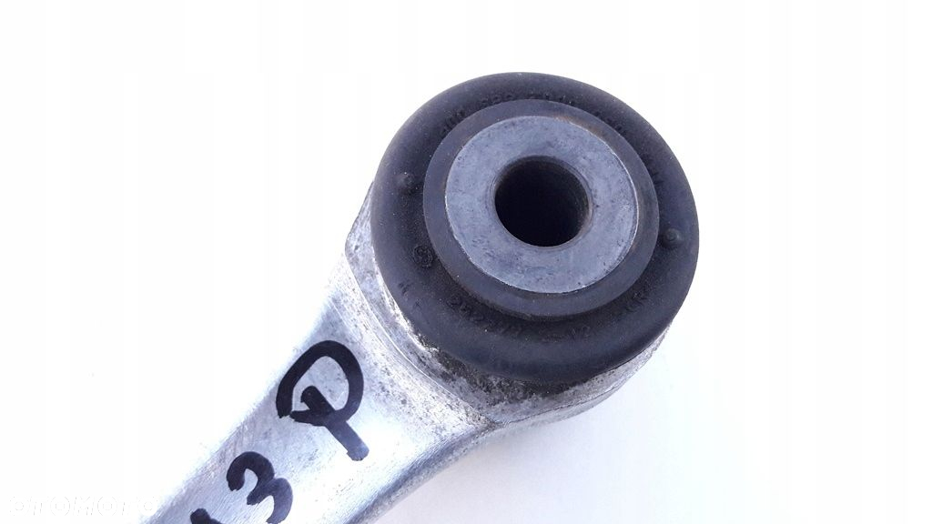 WAHACZ TYLNY BMW E90 E91 E92 M3 E82 M1 PRAWY - 3