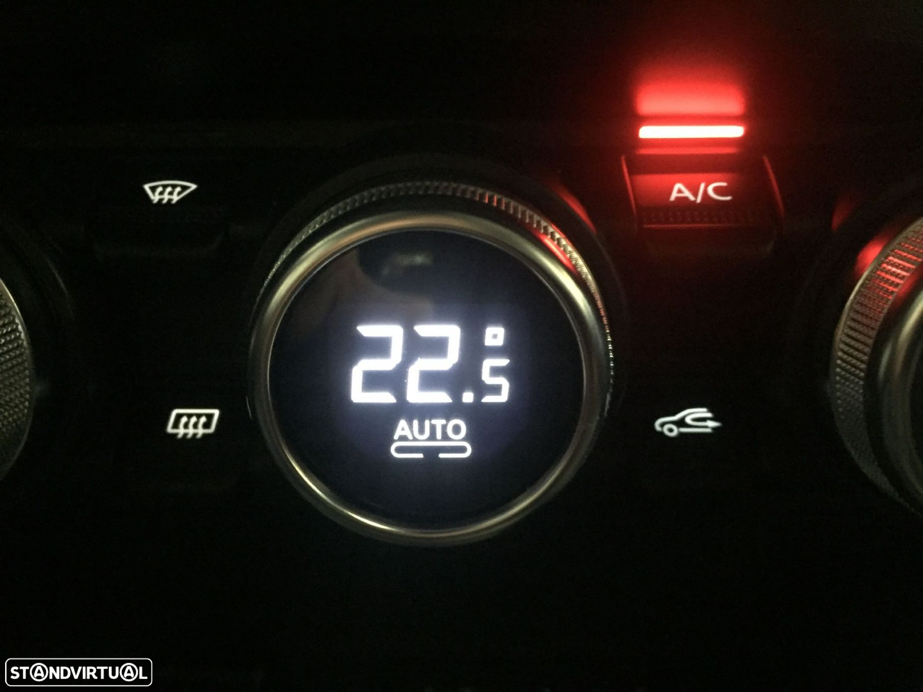 Renault Captur 1.5 dCi Exclusive - 35