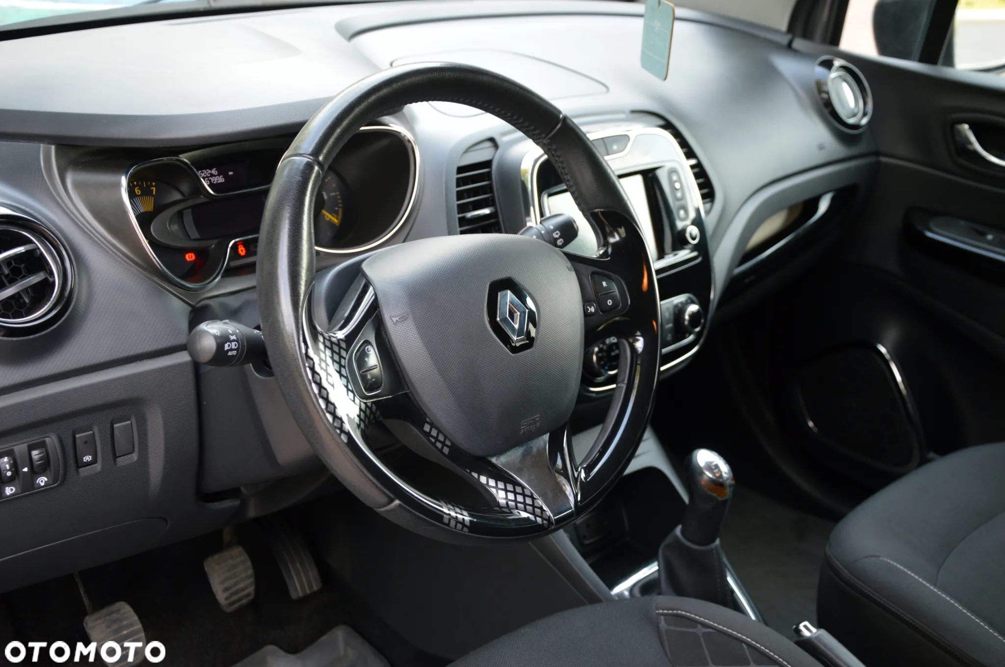 Renault Captur 0.9 Energy TCe Limited - 11