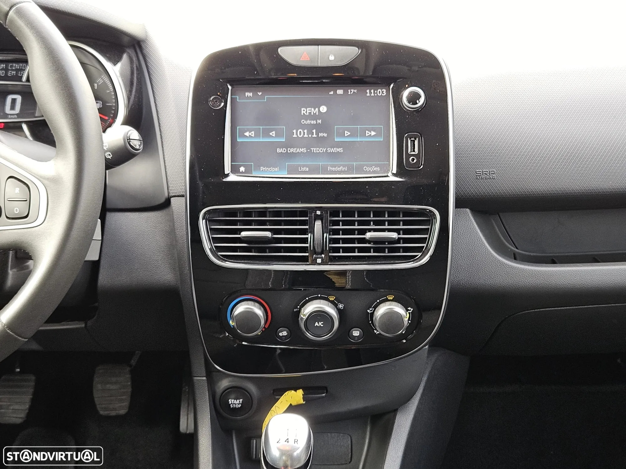 Renault Clio 1.5 dCi Limited - 11