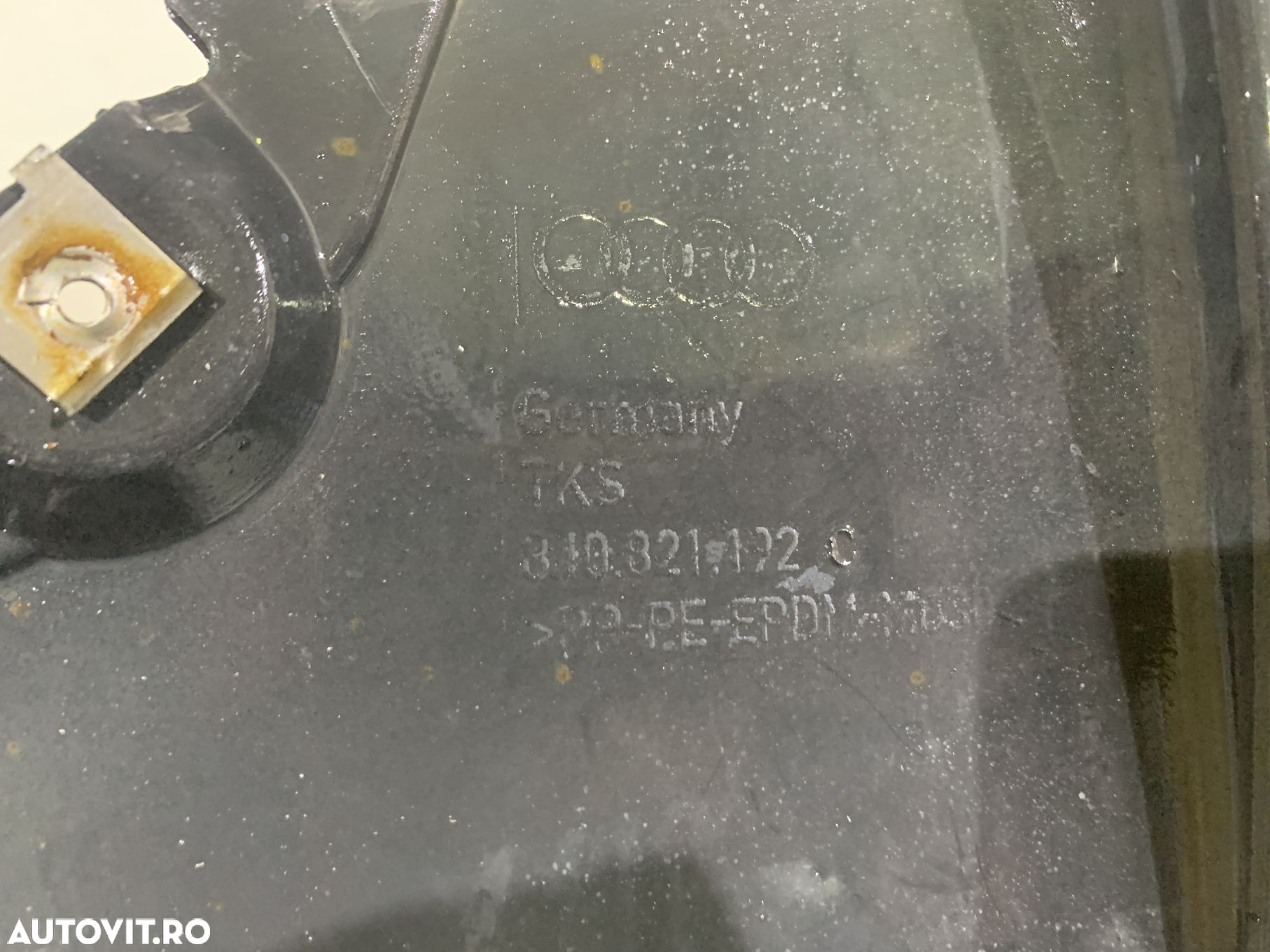 Aparatoare noroi dreapta fata, Audi TT, 2006, 2007, 2008, 2009, 2010, 2011, 2012, 2013, cod origine OE 8J0821192C. - 3