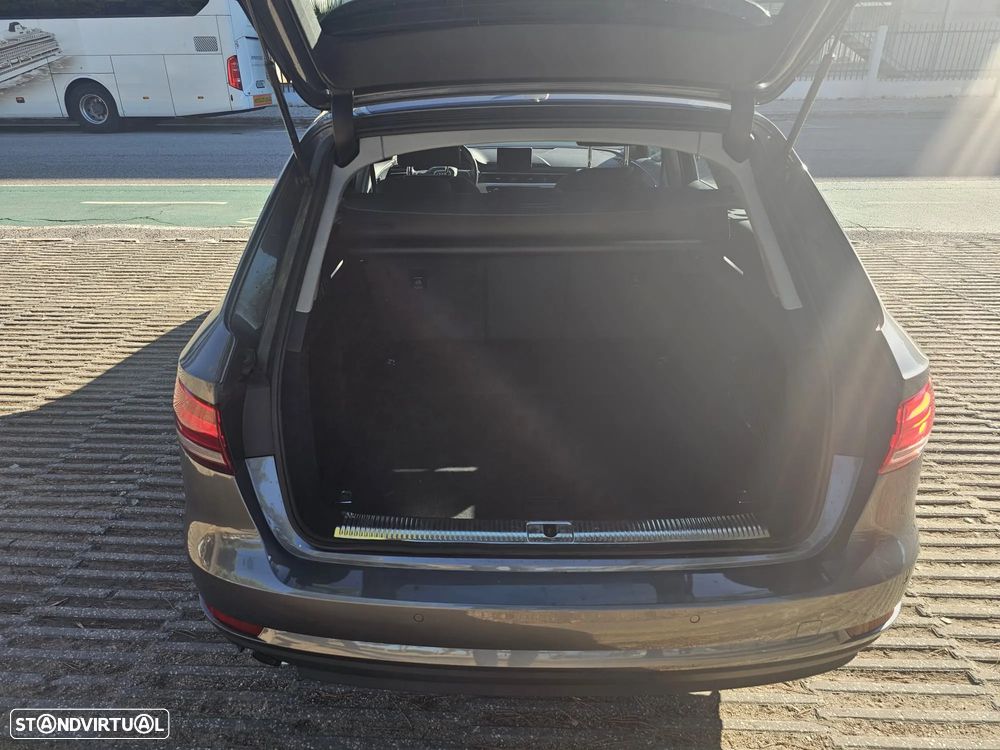 Audi A4 Avant 2.0 TDi S tronic - 24