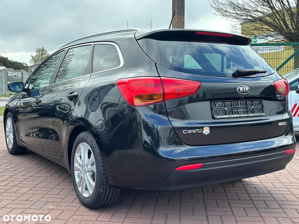 Kia Ceed 1.6 GDI Spirit - 6