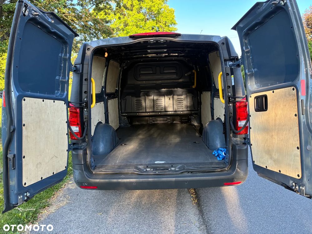 Mercedes-Benz VITO - 8