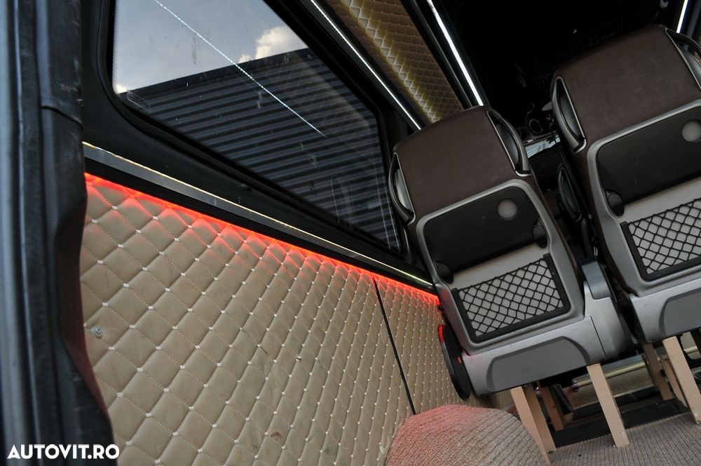 Mercedes-Benz Sprinter 316 CDI Standard HA 7G-TRONIC Plus - 19