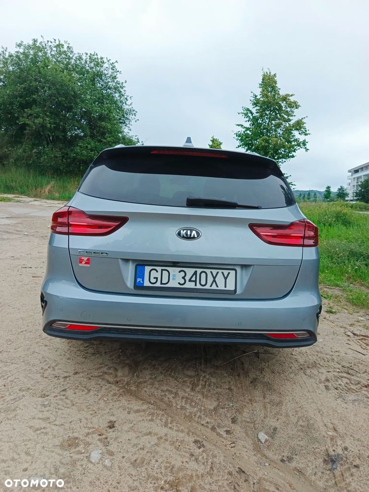 Kia Ceed 1.5 T-GDI M - 4