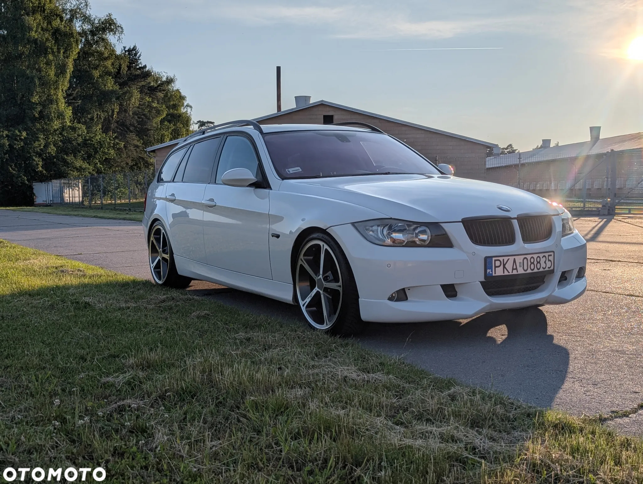 BMW Seria 3 320d DPF Touring - 9