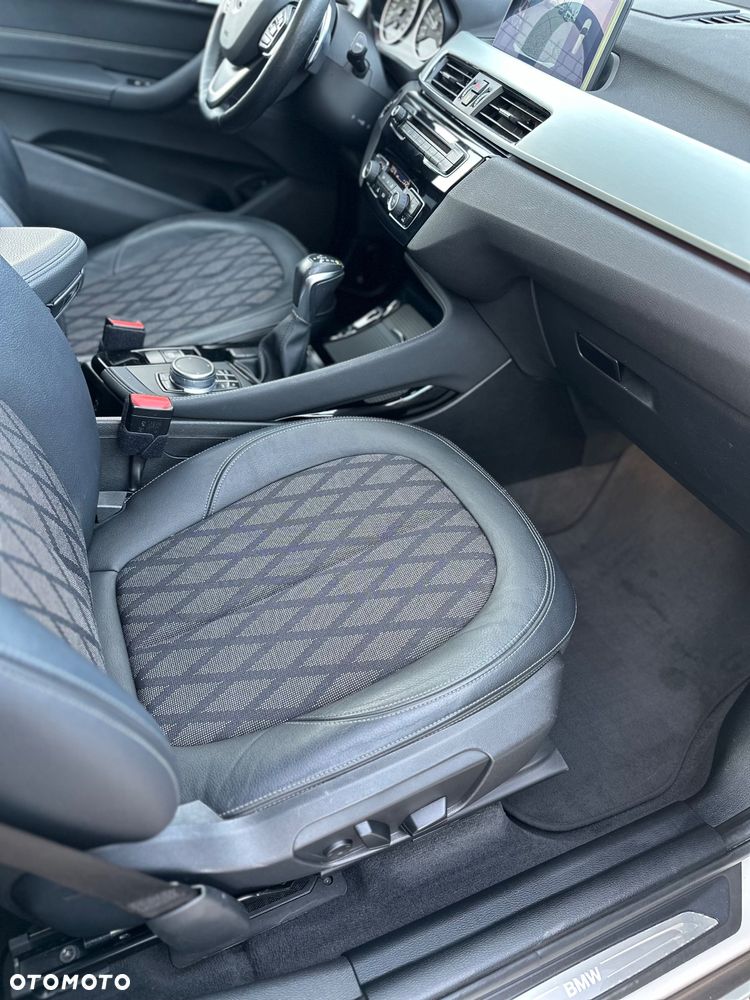 BMW X1 sDrive18d xLine - 7