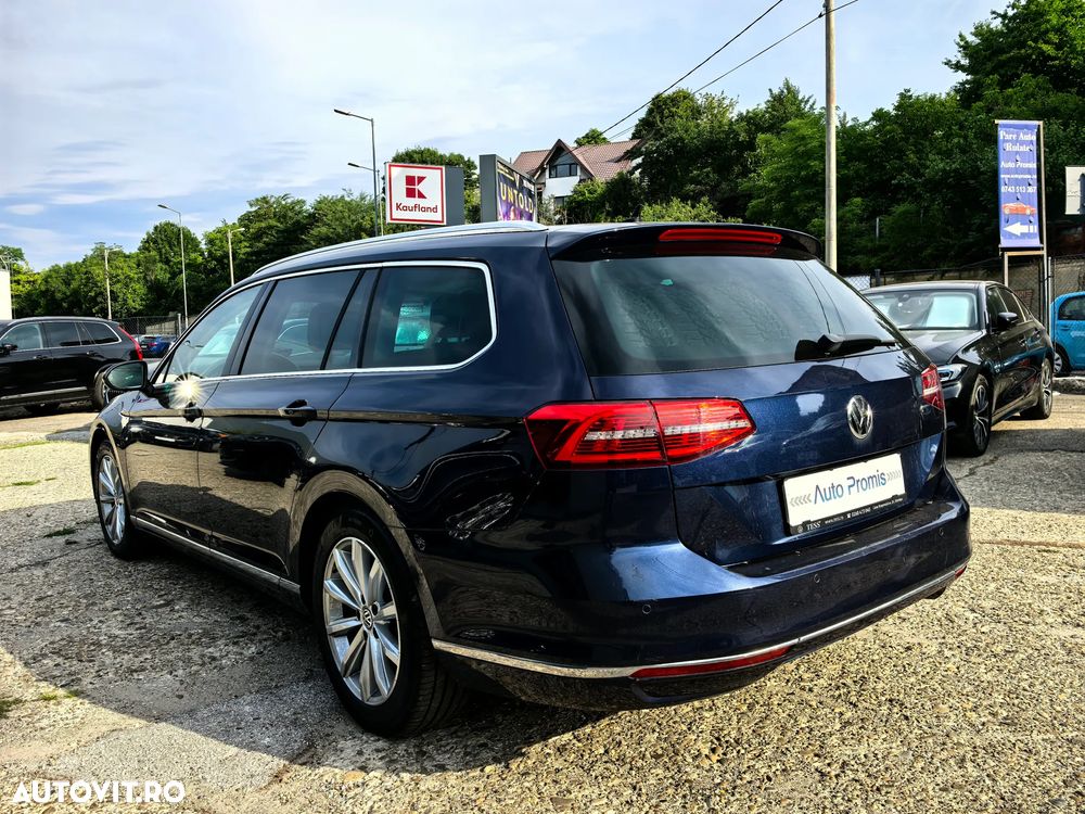 Volkswagen Passat 1.6 TDI (BlueMotion Technology) DSG Comfortline - 4