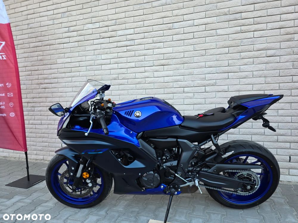 Yamaha R7 - 4