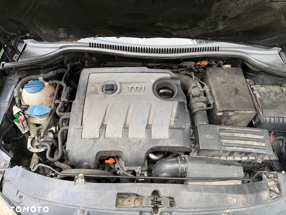 Seat Leon 1.6 TDI Reference - 12