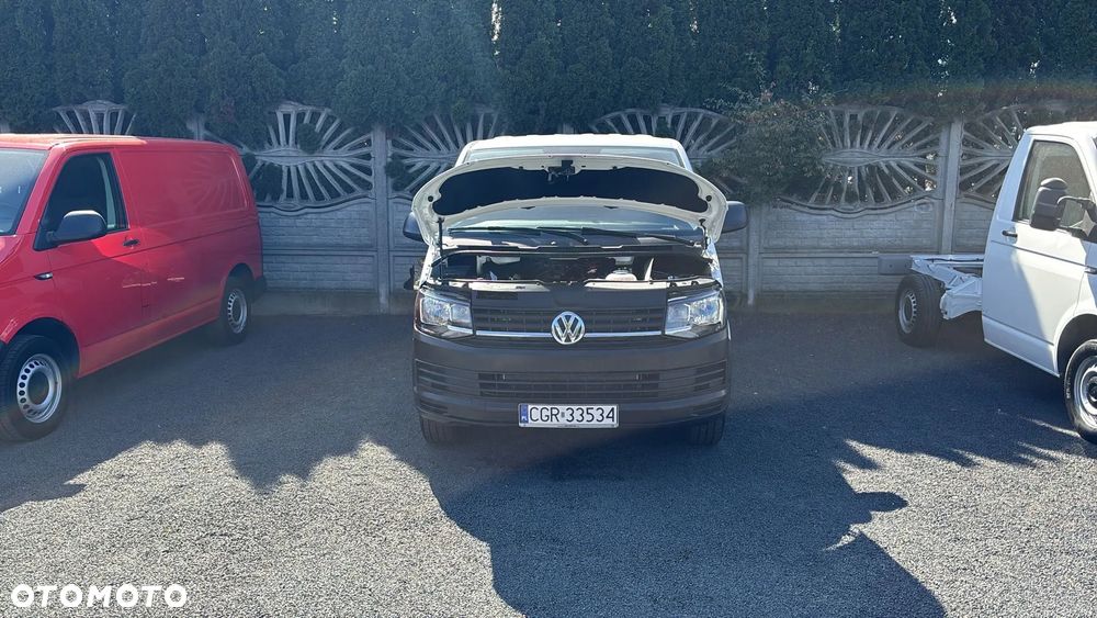 Volkswagen Transporter - 29