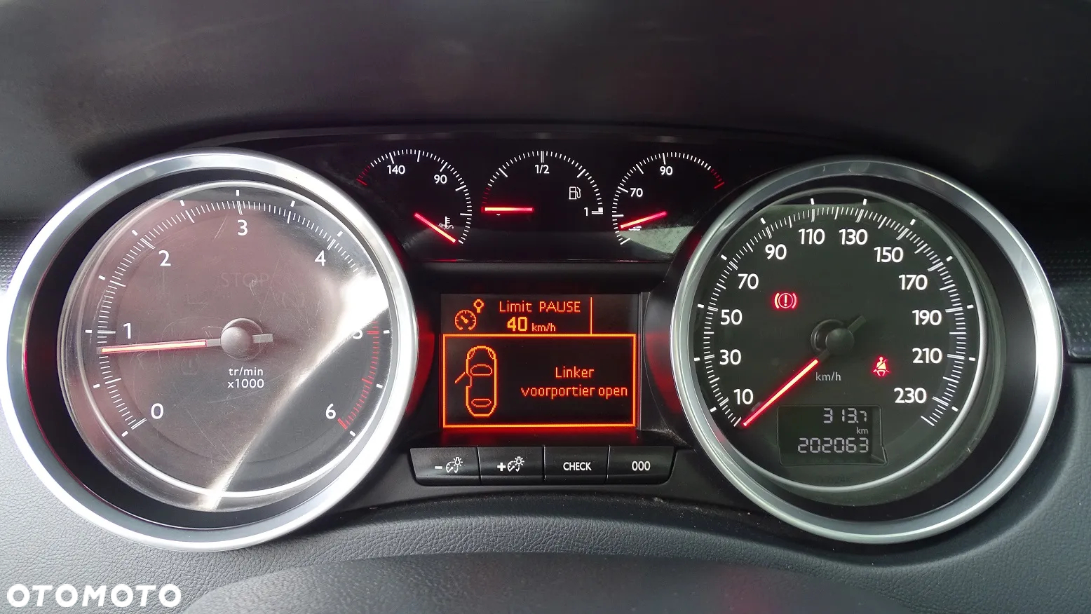 Peugeot 508 SW BlueHDi 150 Stop&Start Active - 25