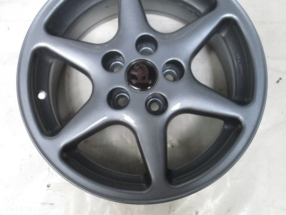 FELGI ALUMINIOWE 15 SKODA FABIA II FABIA III SKALA RAPID  ET28 - 3
