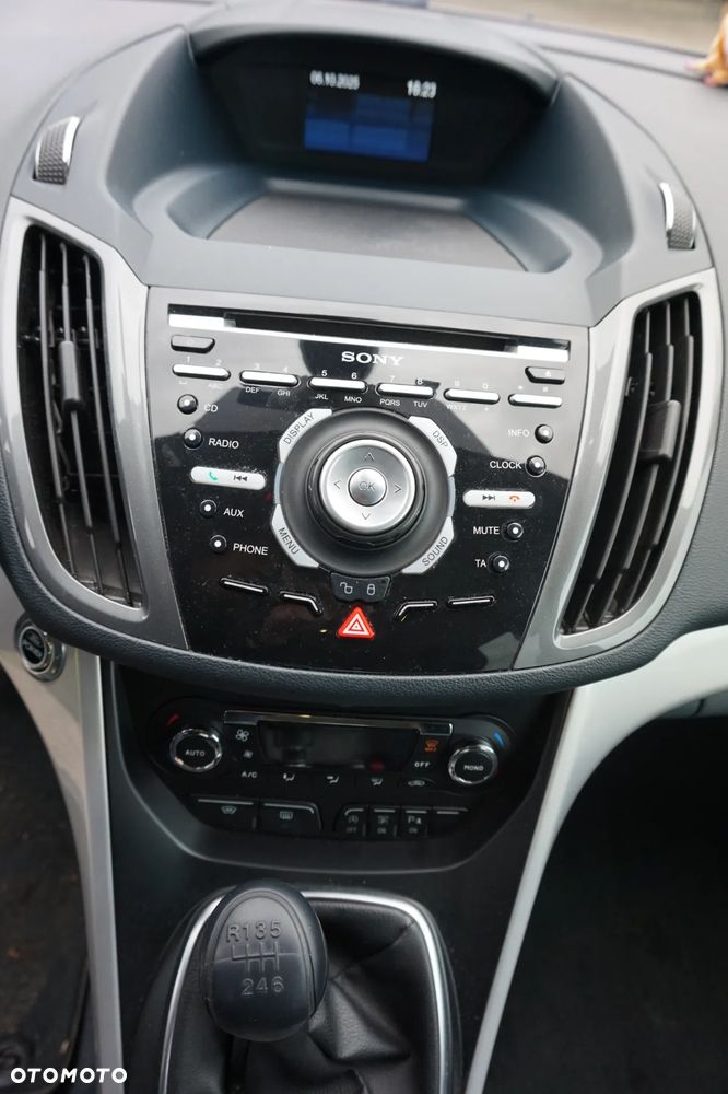 Ford Grand C-MAX - 16