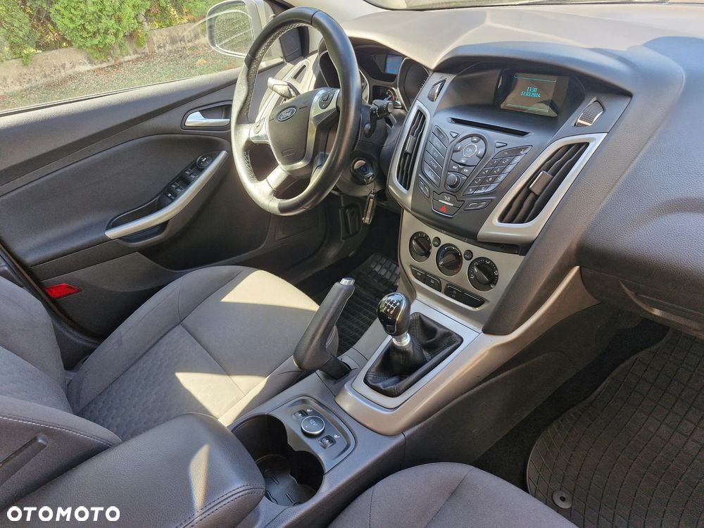 Ford Focus - 7