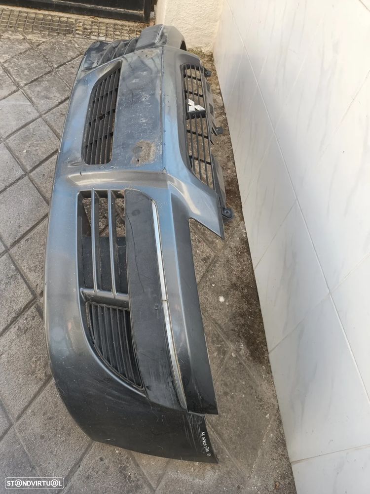 Para choques Mitsubishi space star 2004 - 2