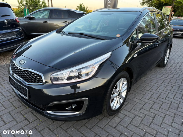 Kia Ceed 1.6 CRDi 136 ISG SW Platinum Edition