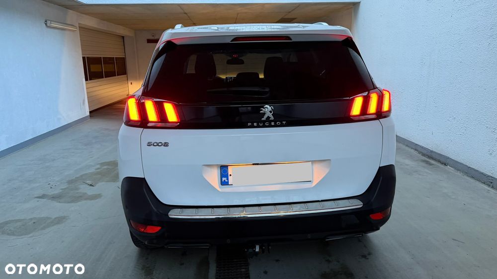 Peugeot 5008 1.2 PureTech Allure Pack S&S EAT8 - 8