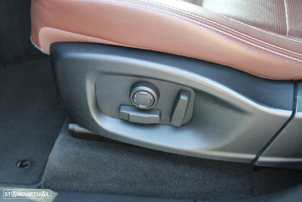 Jaguar F-Pace 3.0 TDV6 S AWD Aut. - 24