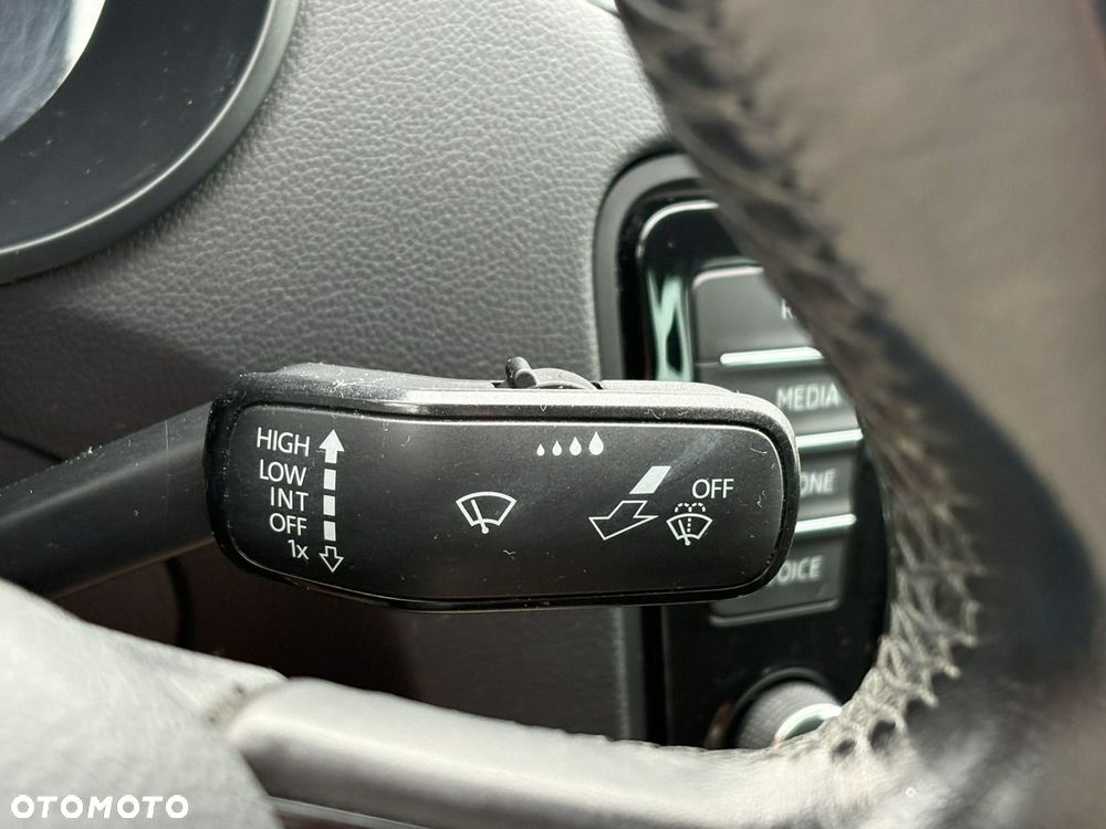 Skoda Octavia 1.4 TSI Ambition - 28