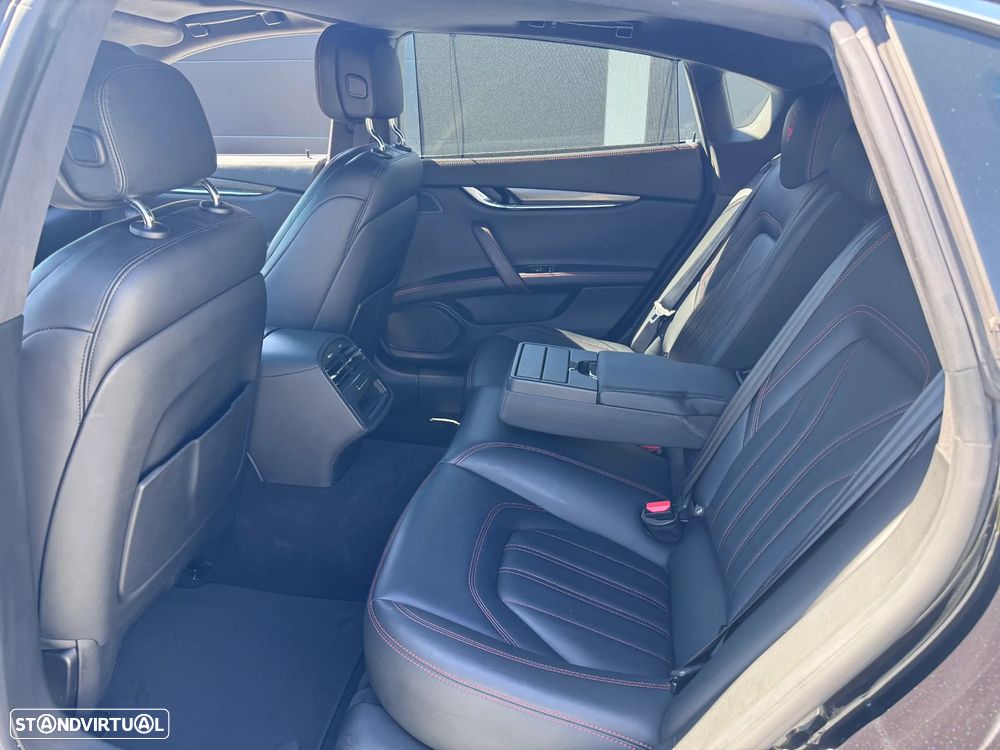 Maserati Quattroporte 3.0 V6 - 44