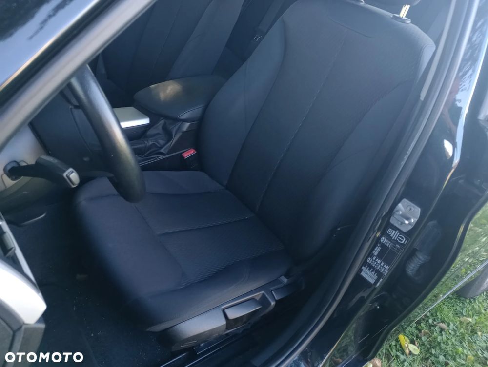 BMW Seria 1 - 9