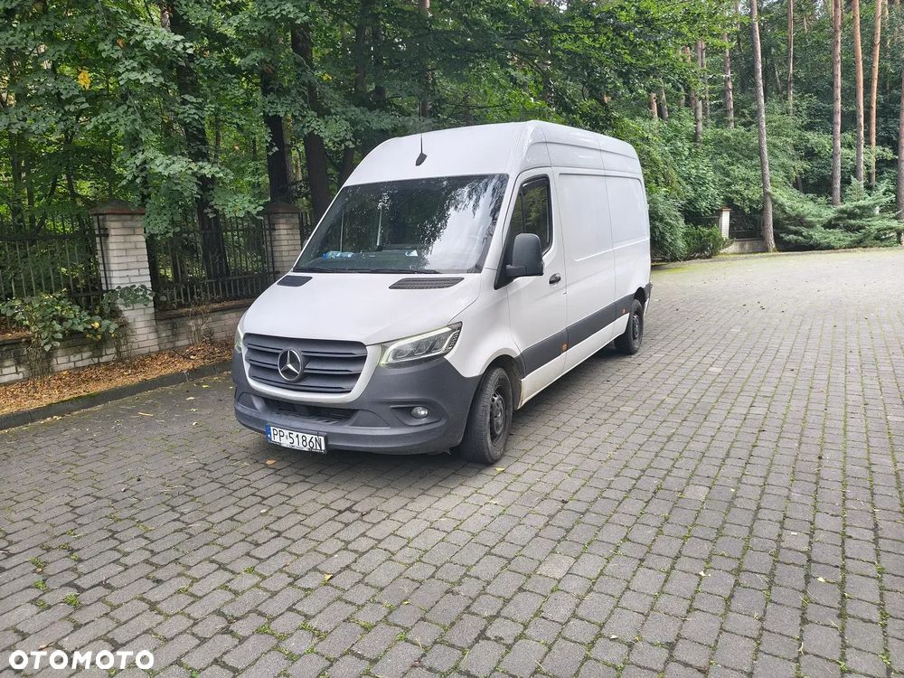 Mercedes-Benz Sprinter