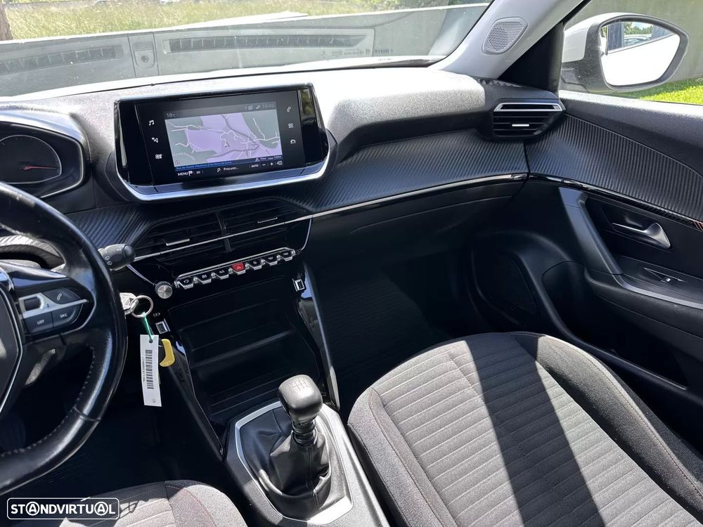 Peugeot 2008 1.5 BlueHDi Style - 29