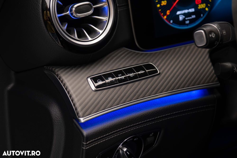 Mercedes-Benz AMG GT 4-door Coupe - 11
