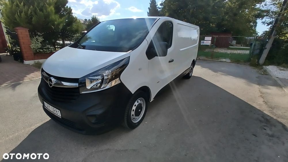 Opel Vivaro - 2