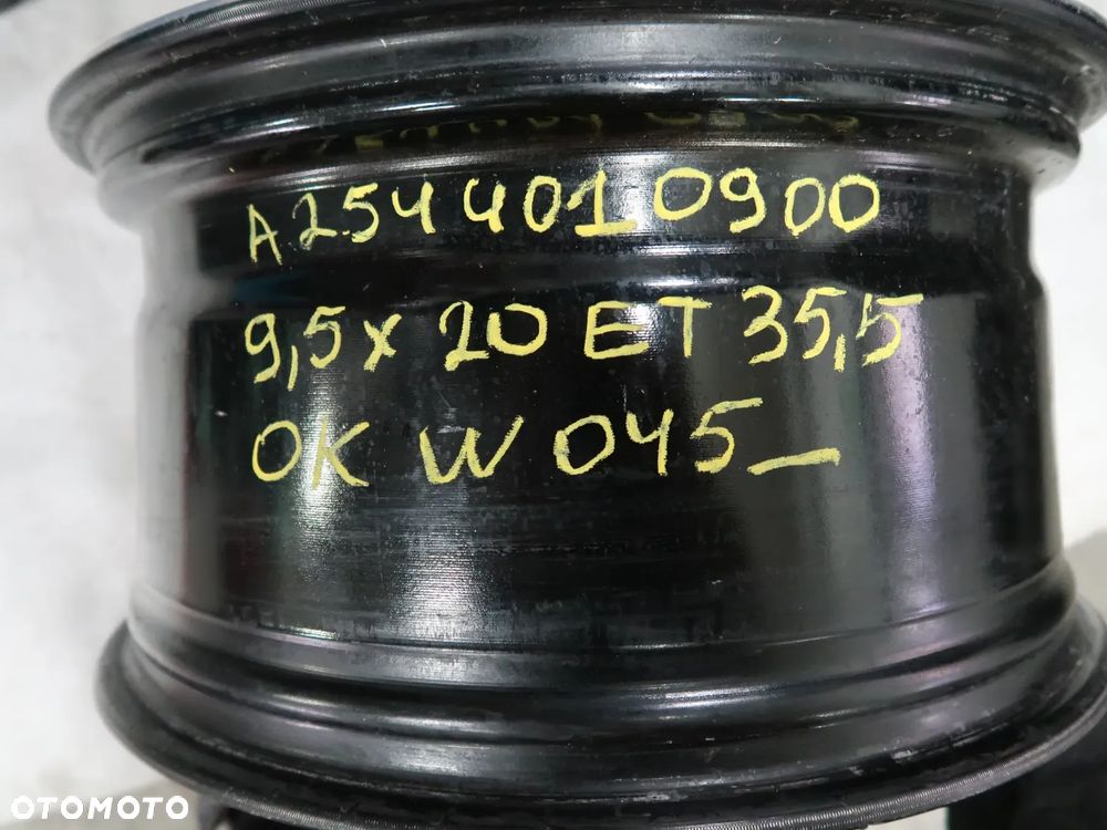 W045 Felga MercedesA2544010900 9,5X20ET34,5 - 11
