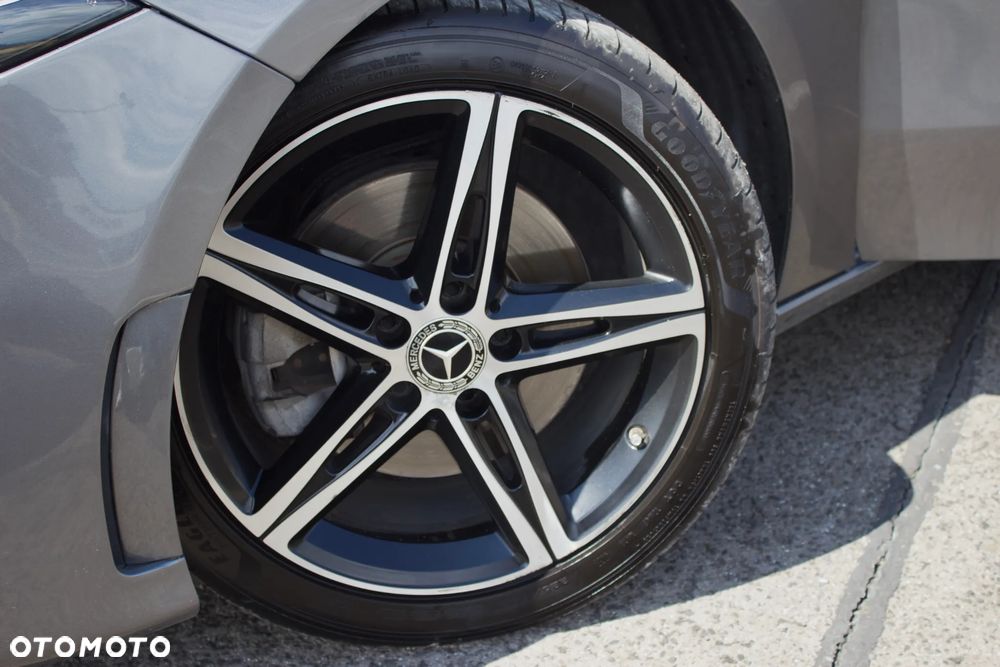 Mercedes-Benz Klasa A 220 7G-DCT Progressive - 12