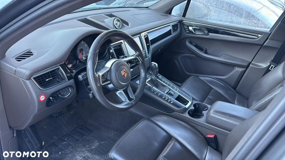 Porsche Macan - 20