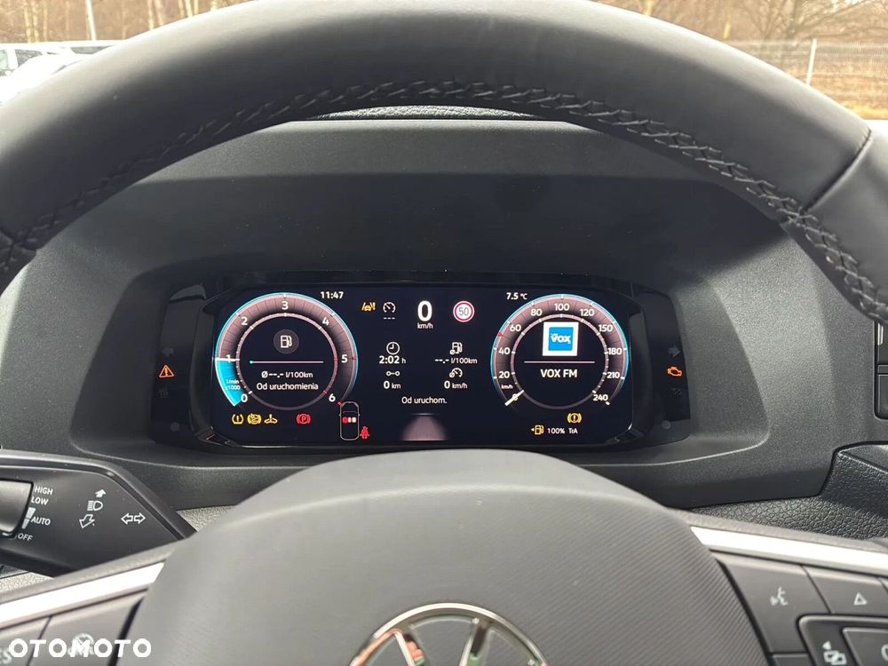 Volkswagen Crafter 35 Furgon L4H3, 2.0BiTDI 177KM, Wysoki dach, r. o. 4490mm - 23