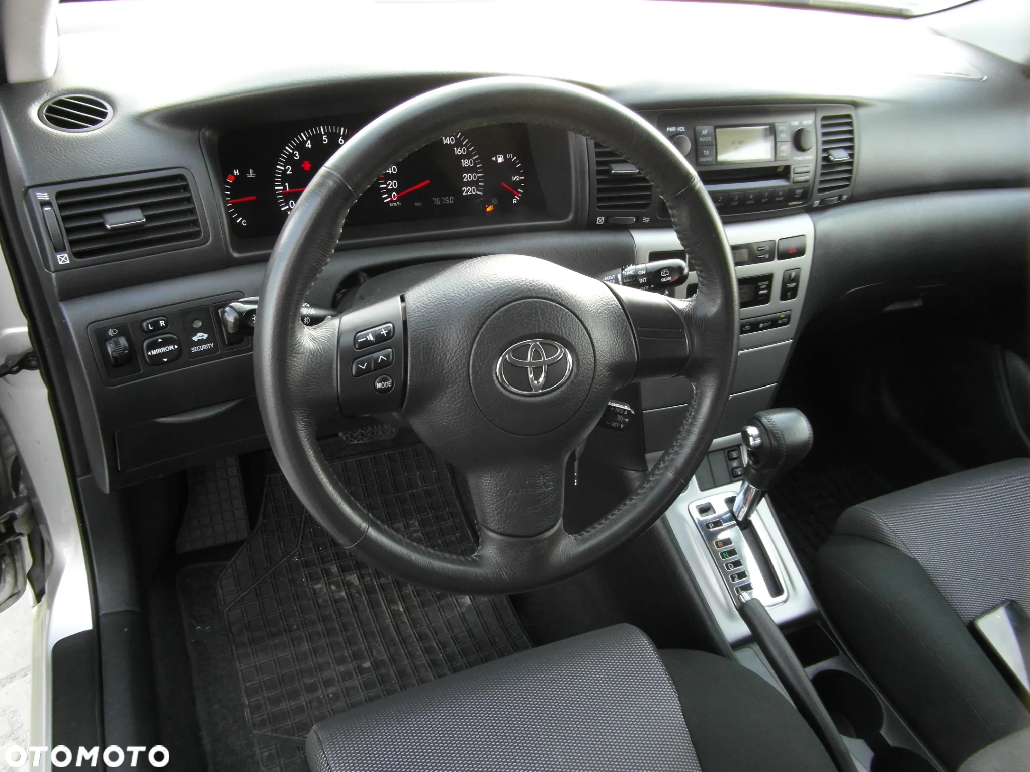 Toyota Corolla 1.6 VVT-i Automatik Edition - 22