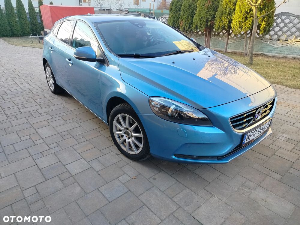 Volvo V40 - 1